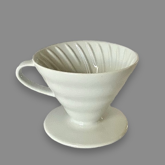HARIO V60 COFFEE CERAMIC DRIPPER White Made in Japan - Picture 6 of 15